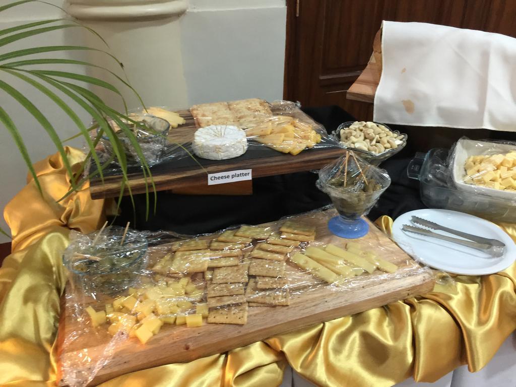 Ponce De Leon Garden Resort Powered By Aston Puerto Princesa Εξωτερικό φωτογραφία