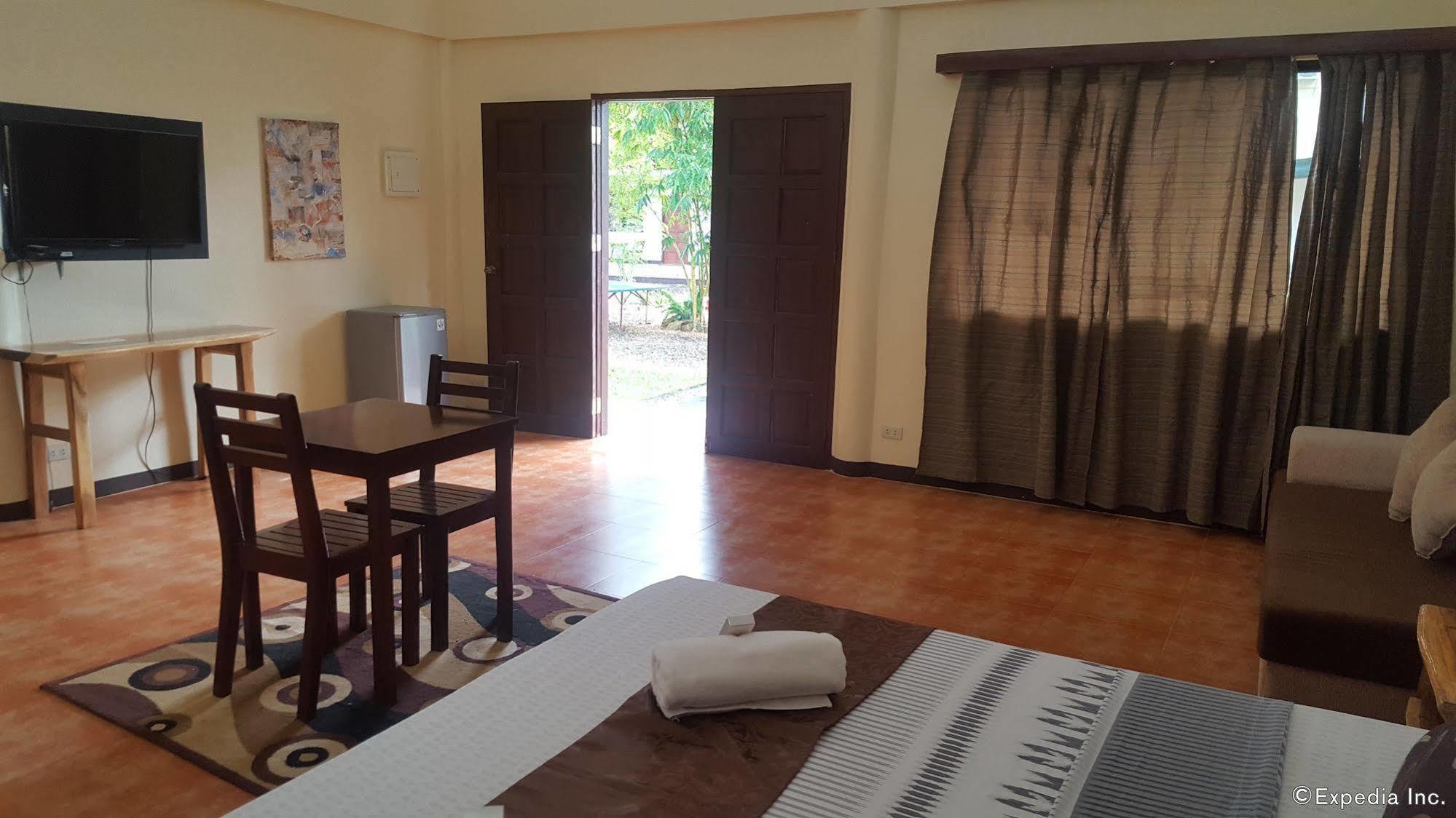 Ponce De Leon Garden Resort Powered By Aston Puerto Princesa Εξωτερικό φωτογραφία