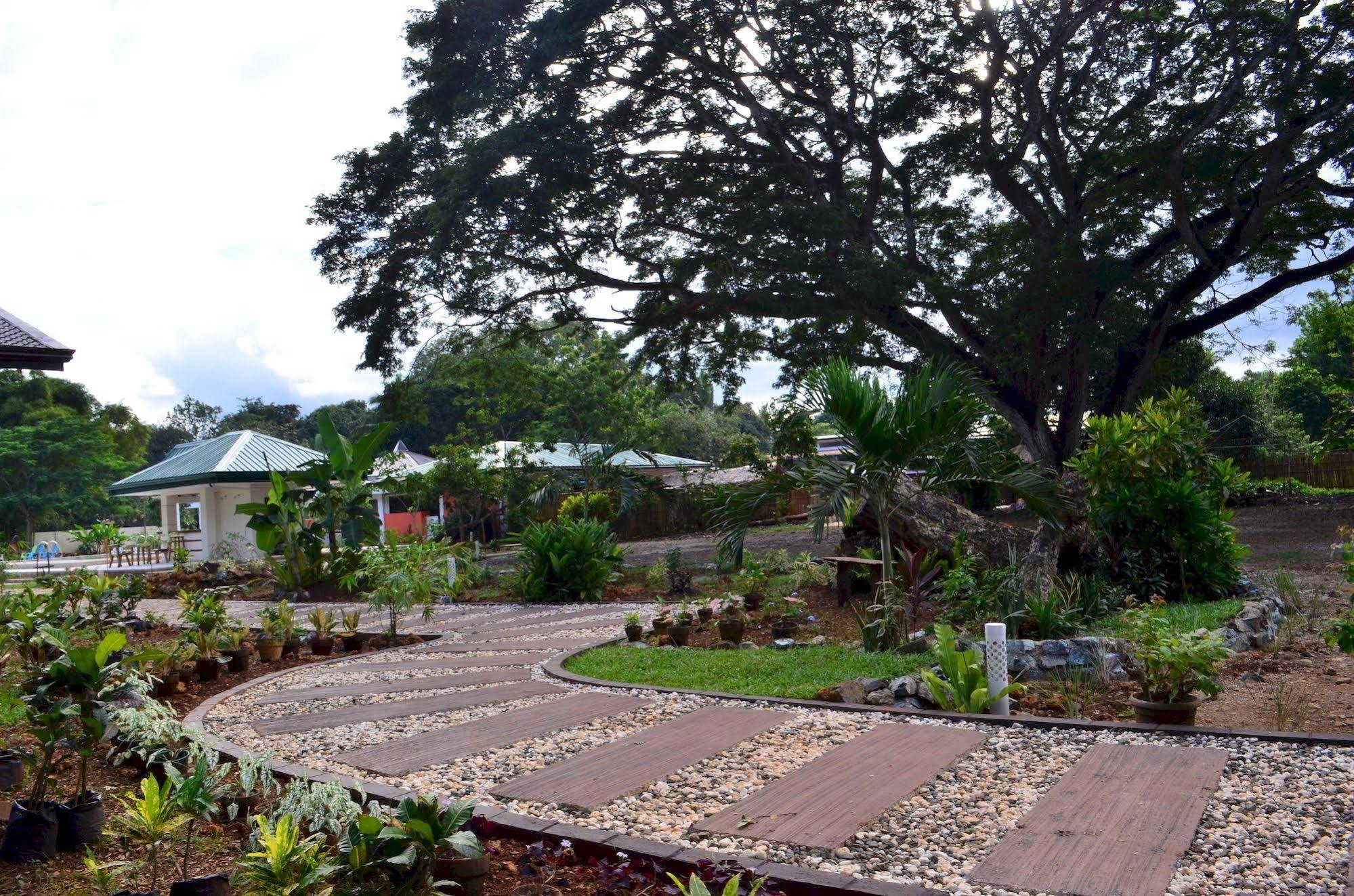Ponce De Leon Garden Resort Powered By Aston Puerto Princesa Εξωτερικό φωτογραφία